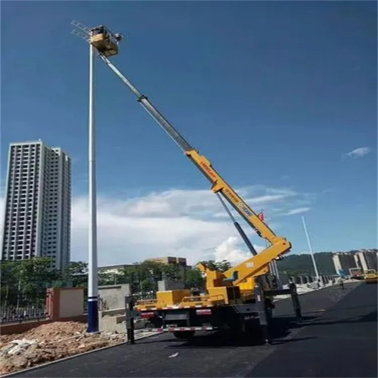 阜沙镇维修路灯的曲臂升降车出租