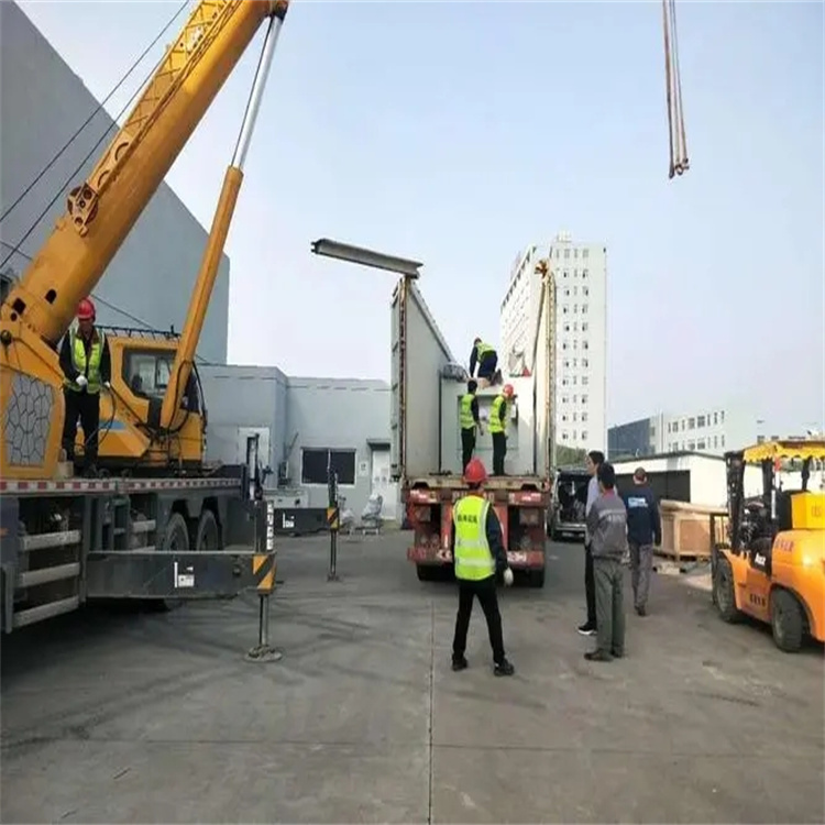 阜沙镇如何找到附近的吊车救援服务