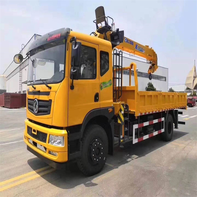 阜沙镇附近找一辆随车吊出租